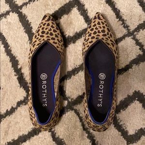 Rothy’s leopard point sz 9.5